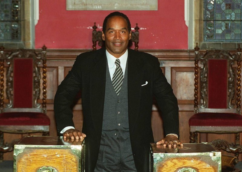 Od rahitičara do superzvijezde, pa pad nakon ubojstva i pljačke: Tko je bio O. J. Simpson?