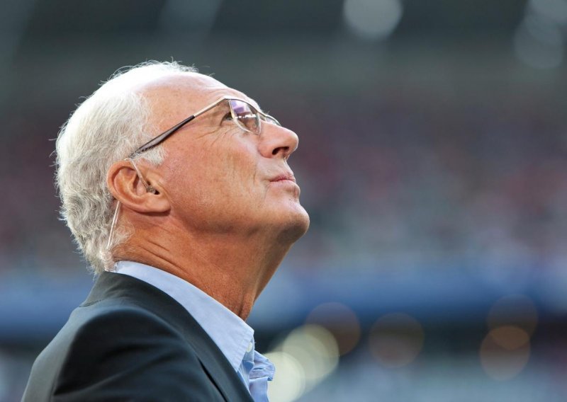 Beckenbauer popljuvao finaliste SP-a