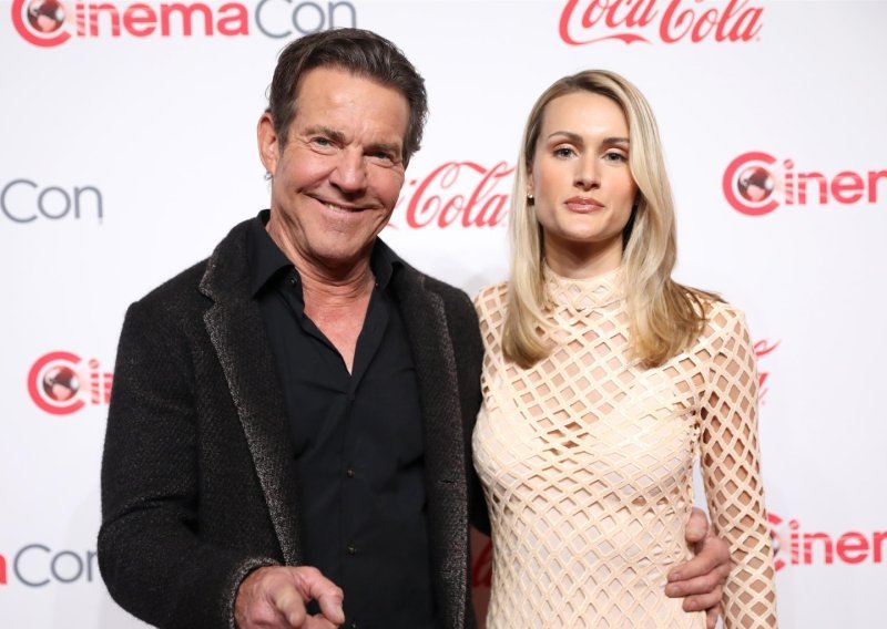 Dennis Quaid (70) pozirao u društvu 39 godina mlađe supruge, koja nije krila loše raspoloženje