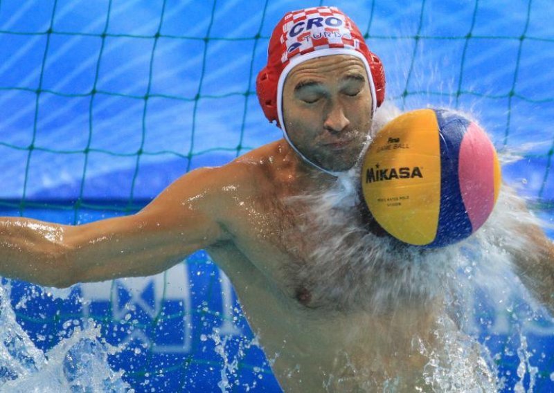 Croatia's Josip Pavic named best world water polo player in 2012