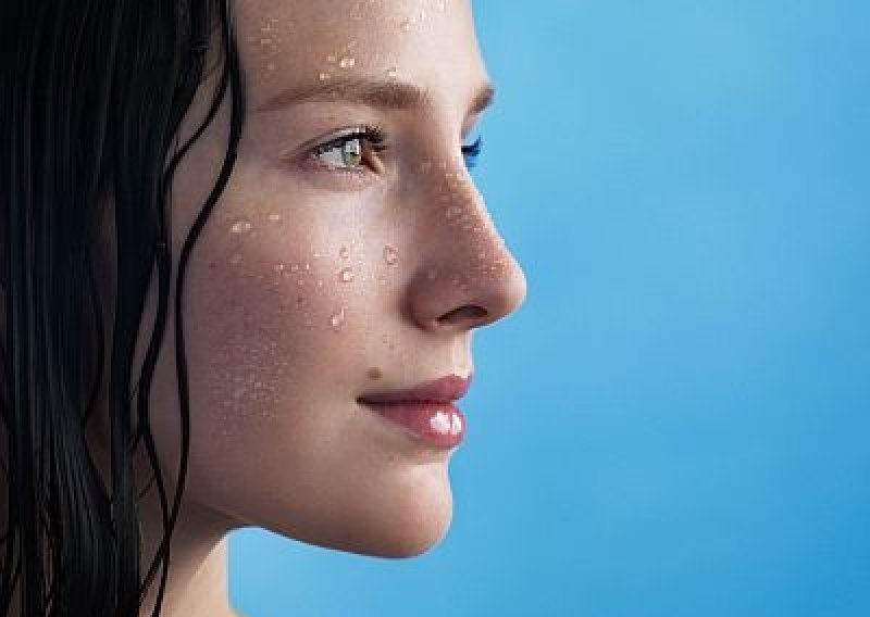 Kako temeljito očistiti kožu lica?