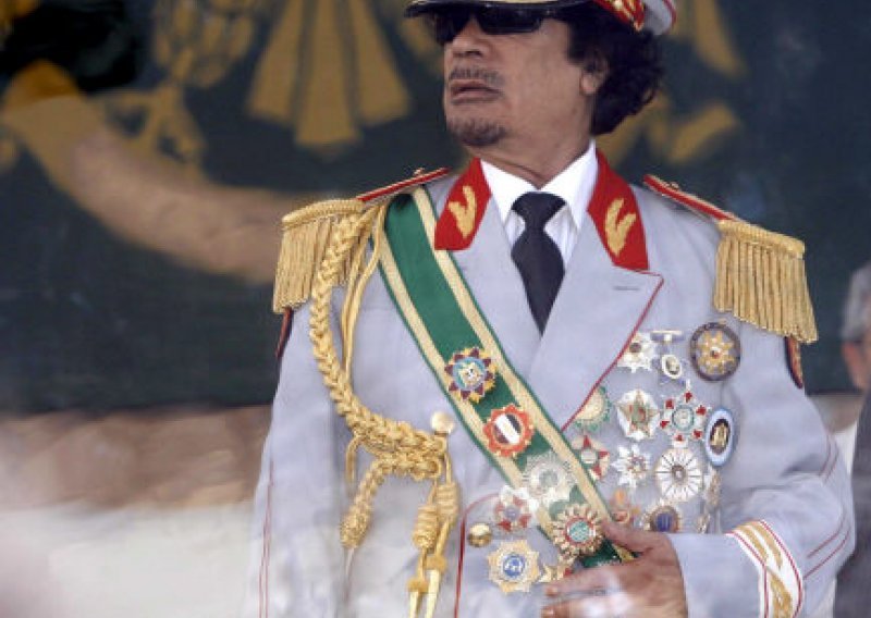 Gadafi zaprijetio samoubilačkim napadima po Europi