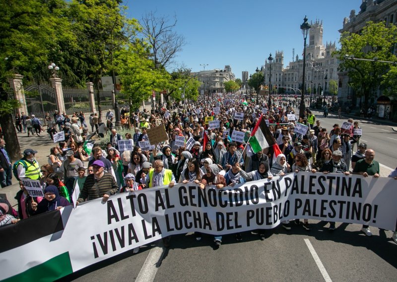 Diljem Španjolske prosvjedi podrške Palestini: 'Izrael ubija, Europa sponzorira'