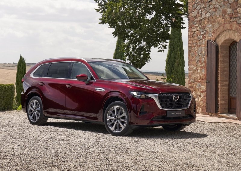 Mazda predstavila potpuno novi CX-80: Dizelski i plug-in hibridni pogon, duljina od skoro 5 metara i 7 sjedala