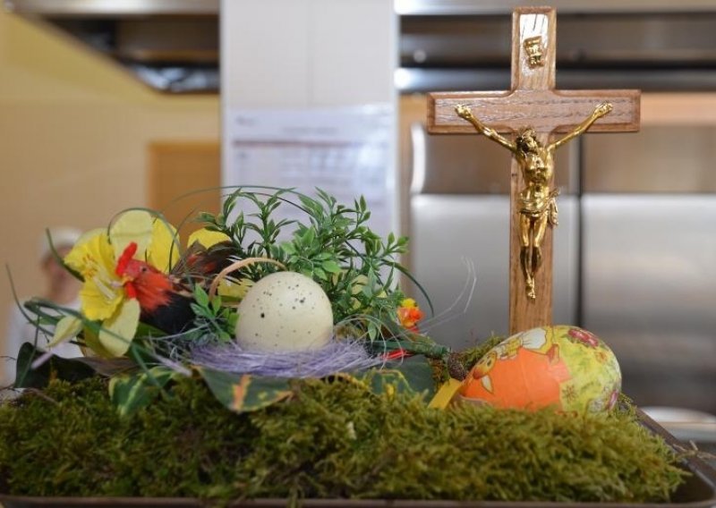 Sve više nas zahvaća oseka duhovnosti i plima religioznosti