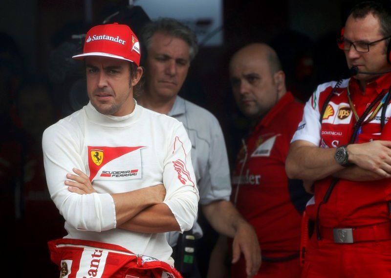 Alonso i Kimi u šoku: Nešto se mora promijeniti!
