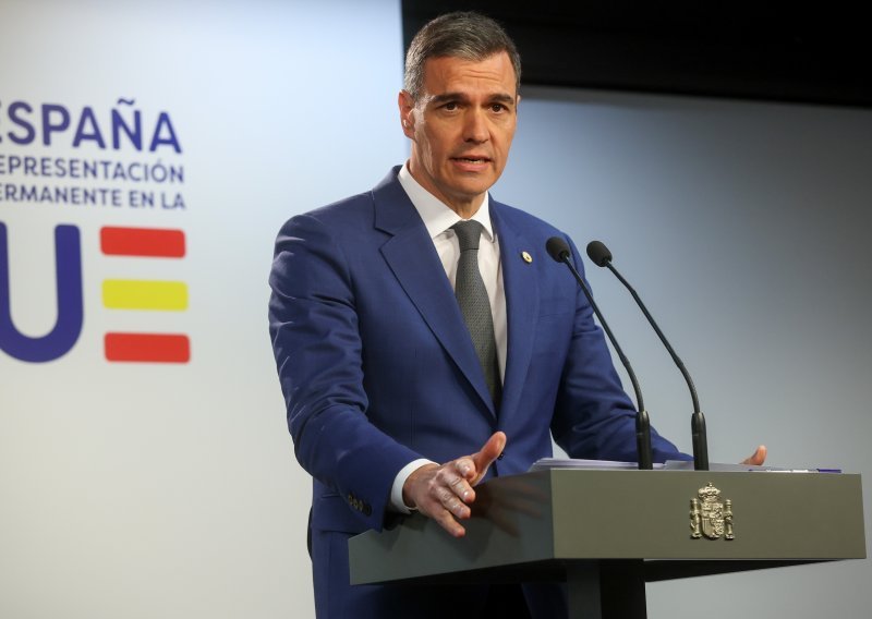 Španjolski premijer Sánchez daje ostavku, pada zbog korupcije?