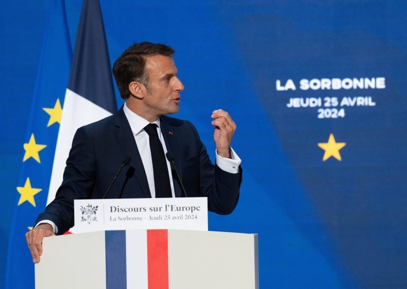 Macron: Naša Europa bi mogla umrijeti