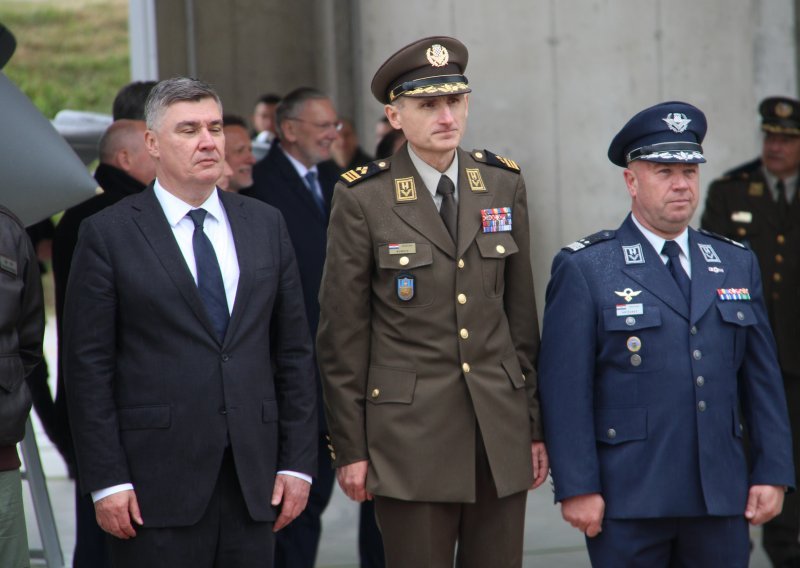 Kundid zakasnio s predajom imovinske kartice, evo kako je to objasnio