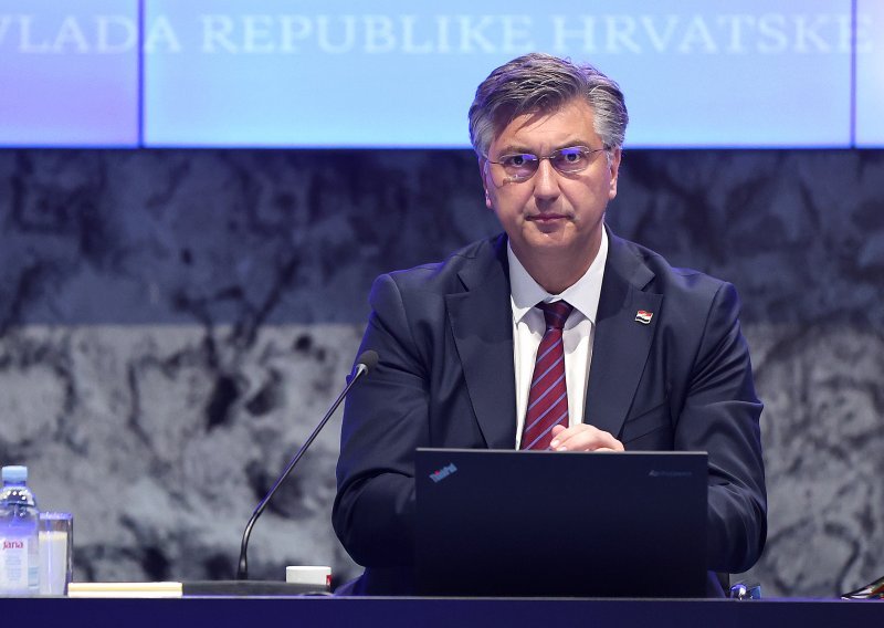 Plenković: Da nismo ograničili cijene, gorivo bi bilo 15 centi skuplje