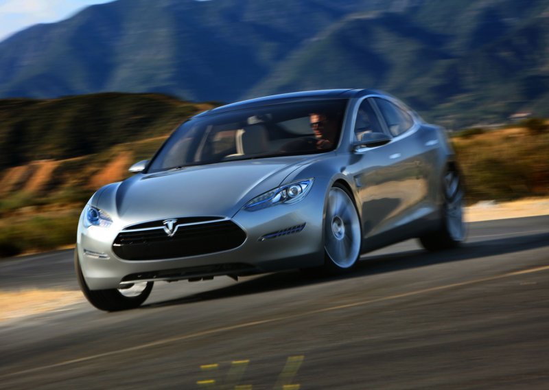 Toyota i Tesla zajedno će graditi električne automobile