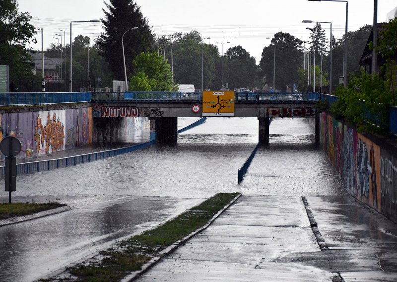 Jučer tuča, a što donosi vikend? Kiša ne posustaje, evo gdje najavljuju oborine