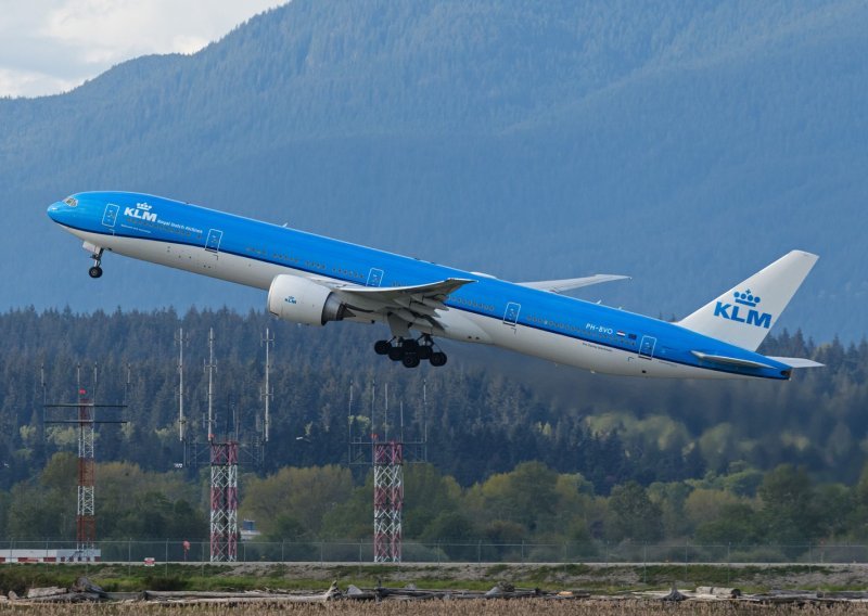 Europska udruga za zaštitu potrošača prijavila 17 avioprijevoznika