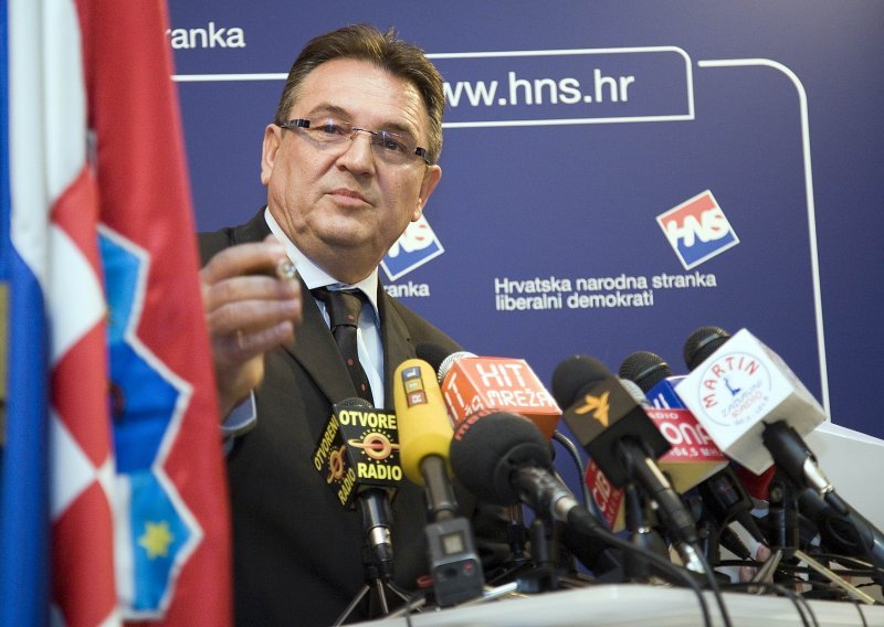 'Bandić i Kerum bezočno lažu o stanovima'