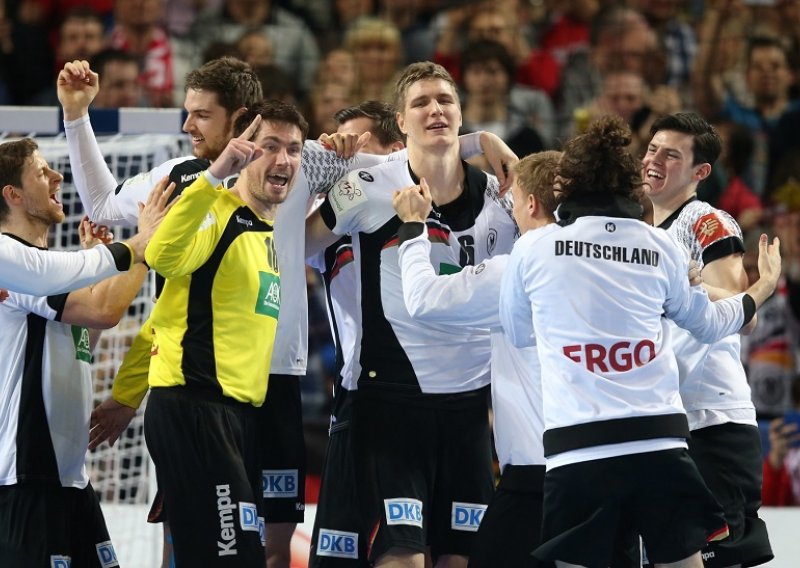 Njemačka dobila Dansku i izborila polufinale