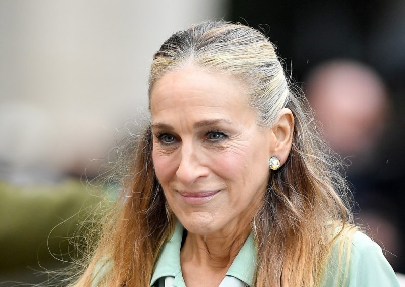 Sarah Jessica Parker svoju sijedu kosu uopće ne skriva