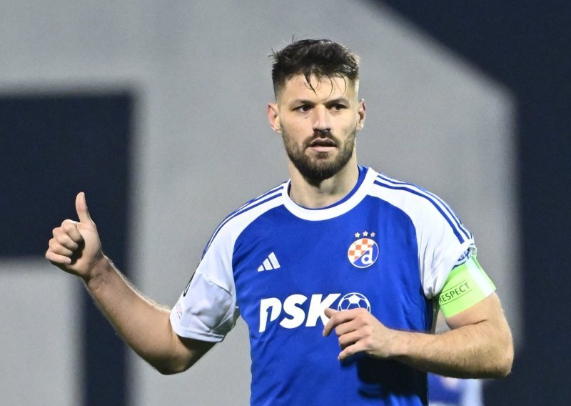 Bruno Petković odgovorio na poziv turskog velikana koji gradi momčad za Ligu prvaka