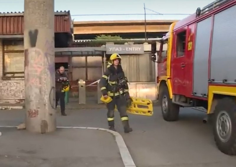 Sudarila se dva vlaka u Beogradu, četiri osobe u bolnici, poznat je i uzrok nesreće