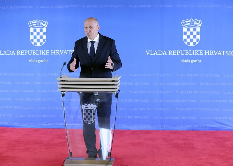 Bačić: Prioritet će biti dostupno stanovanje za mlade