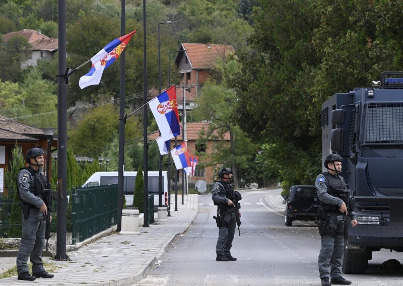 Kosovska policija upala u šest filijala srpske banke na sjeveru Kosova