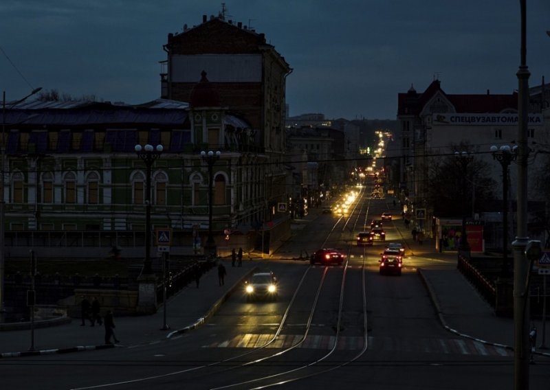 Ruski dronovi prekinuli opskrbu strujom u Sumskoj oblasti