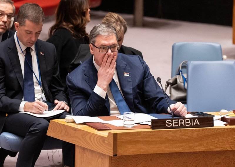 Vučić i Dodik izvan sebe: Što točno stoji u rezoluciji UN-a o Srebrenici?