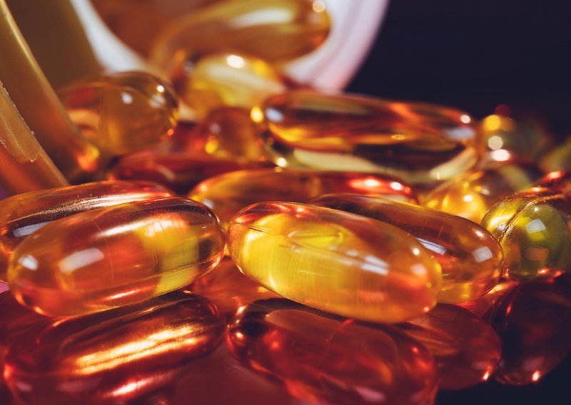 Omega-3 suplementi kod nekih ljudi mogu povećati rizik od srčanog ili moždanog udara