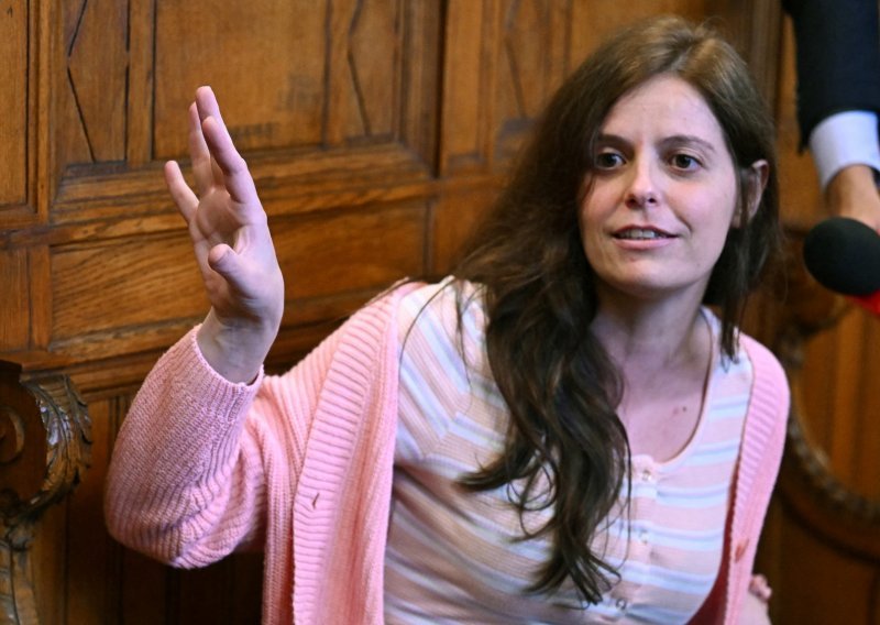 Ljevičarska aktivistica iz Italije optužena za napad puštena iz mađarskog zatvora