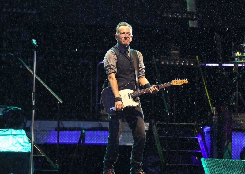Bruce Springsteen odgodio koncert u Francuskoj nekoliko sati prije početka nastupa