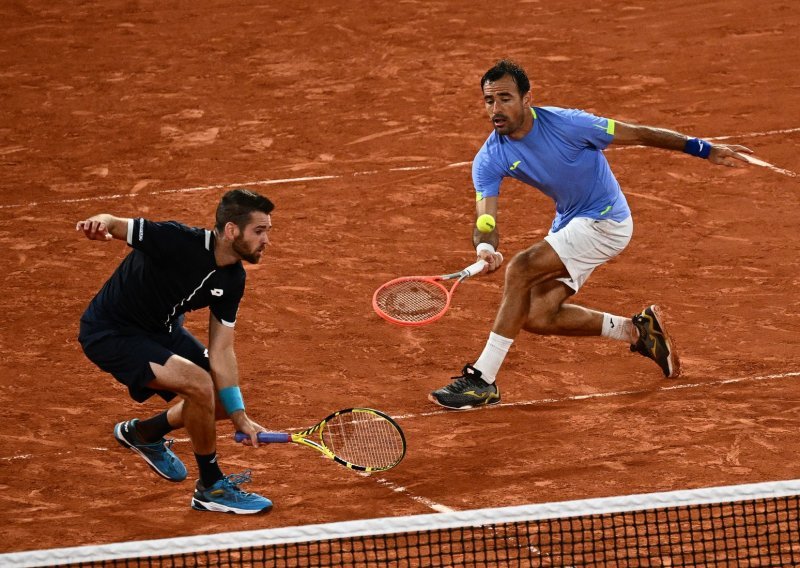Ivan Dodig i Austin Krajicek pobjedom krenuli u obranu naslova na Roland Garrosu