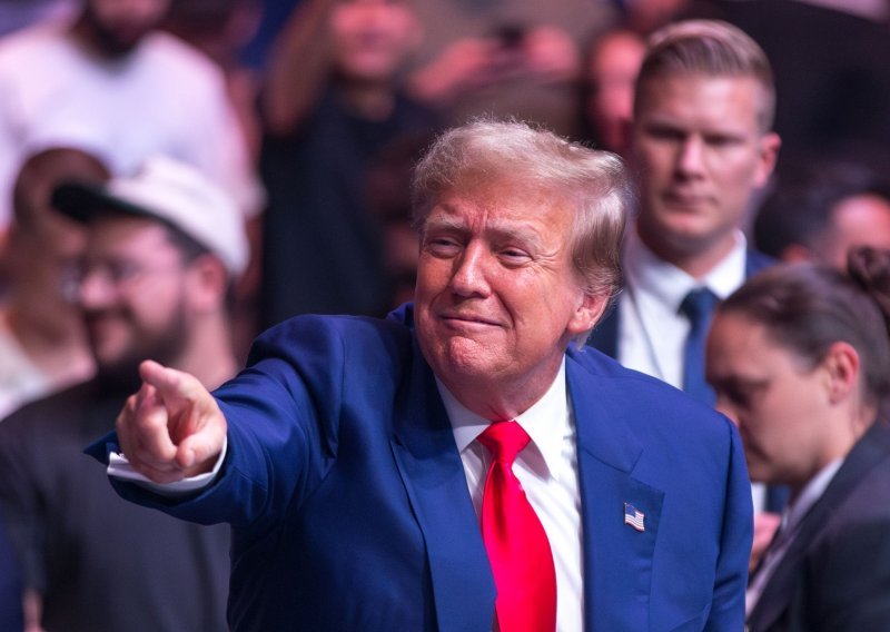 Htio ga je zabraniti, a sad ondje ima profil: Pogledajte Trumpovu prvu objavu na TikToku