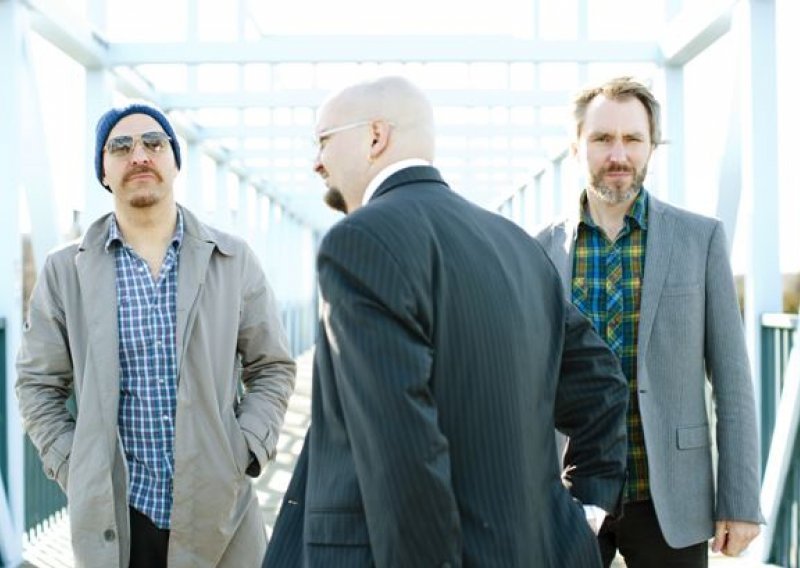 The Bad Plus i Ana Moura na Avantgarde Jazz Festivalu