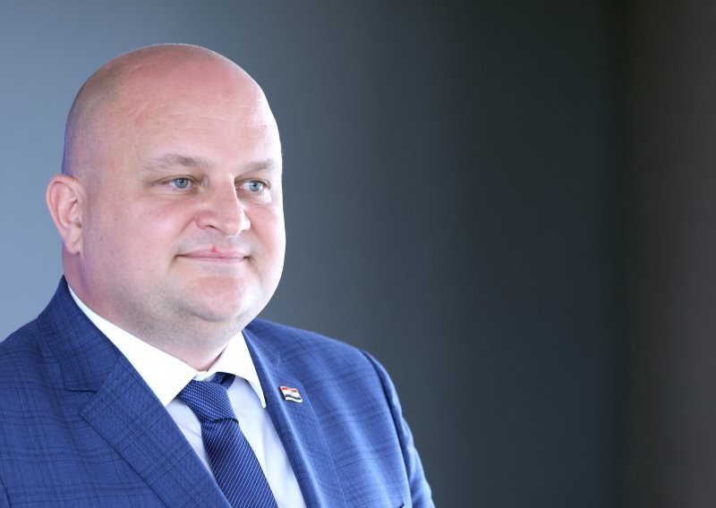 Vlada: Šušnjar određen za člana glavne skupštine u HEP-u i INA-i