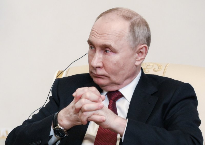 Putin: Zapad mora pronaći način kako surađivati s Rusijom