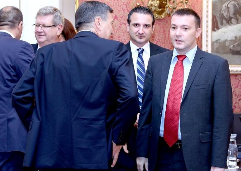 Bauk propustio rok za utvrđivanje valjanosti vukovarskog Statuta