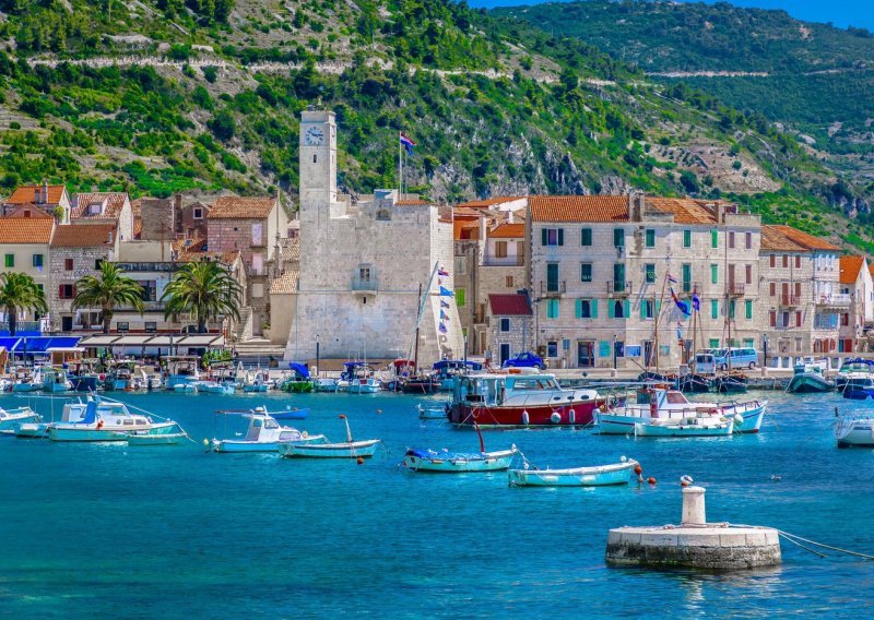 'Bolji od Hvara': Britanci se raspisali o hrvatskom otoku za koji turisti baš i ne znaju