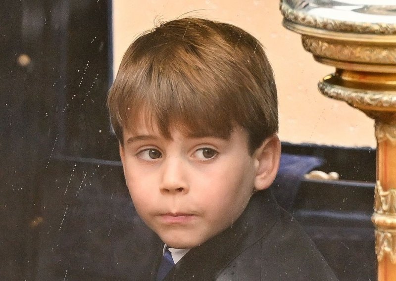 Prinčevi George i Louis i princeza Charlotte sve više sliče na roditelje
