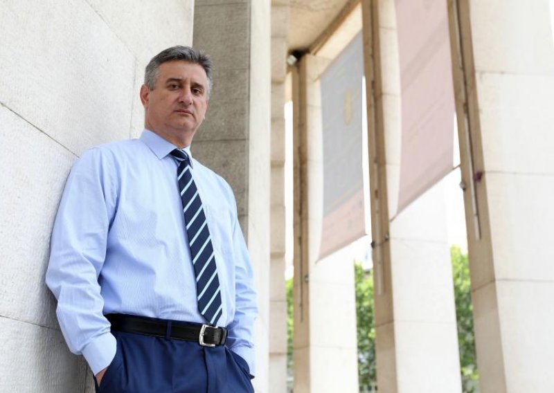 Karamarko će rekonstruirati svoju vladu u sjeni