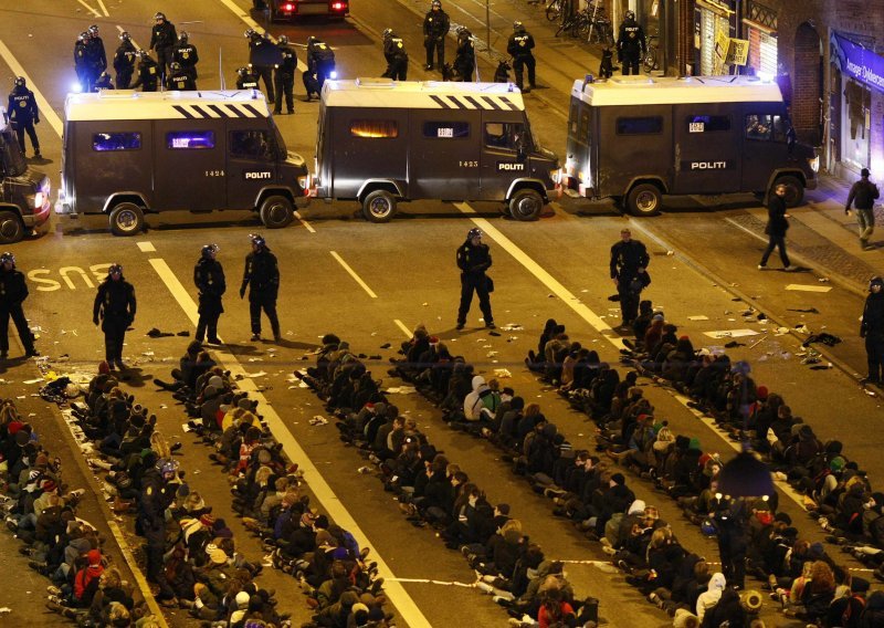 U Kopenhagenu uhićeno 600 do 700 prosvjednika