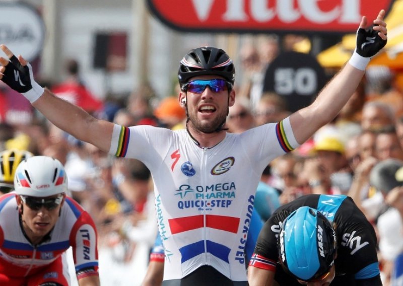 Tour de France: Cavendishu peta etapa