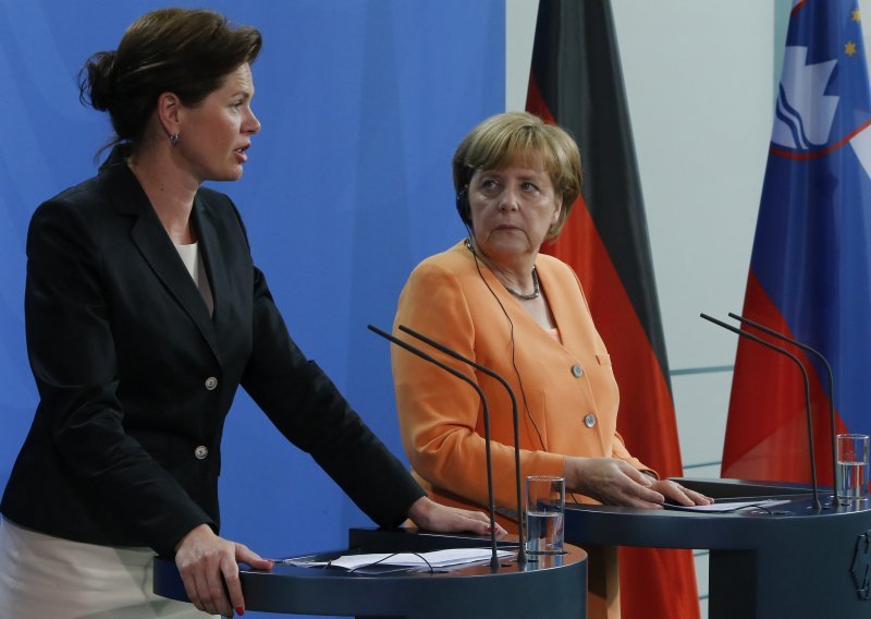 Bratušek: Bliska sam s Angelom Merkel