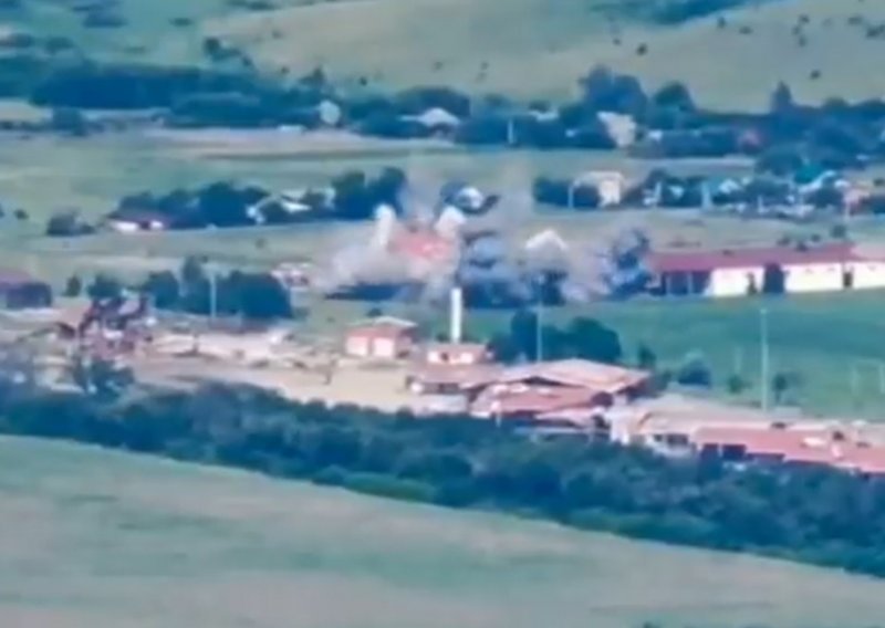 Pogledajte kako ukrajinski MiG-29 posebnom tehnikom baca precizne bombe