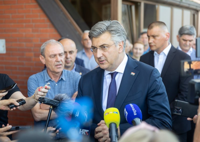 Plenković u Bošnjacima obećao izvanrednu pomoć: 'I to maksimalno brzo'