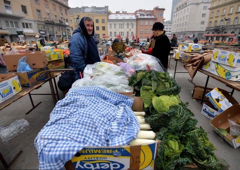 Evo zašto divljaju cijene voća i povrća na hrvatskim tržnicama