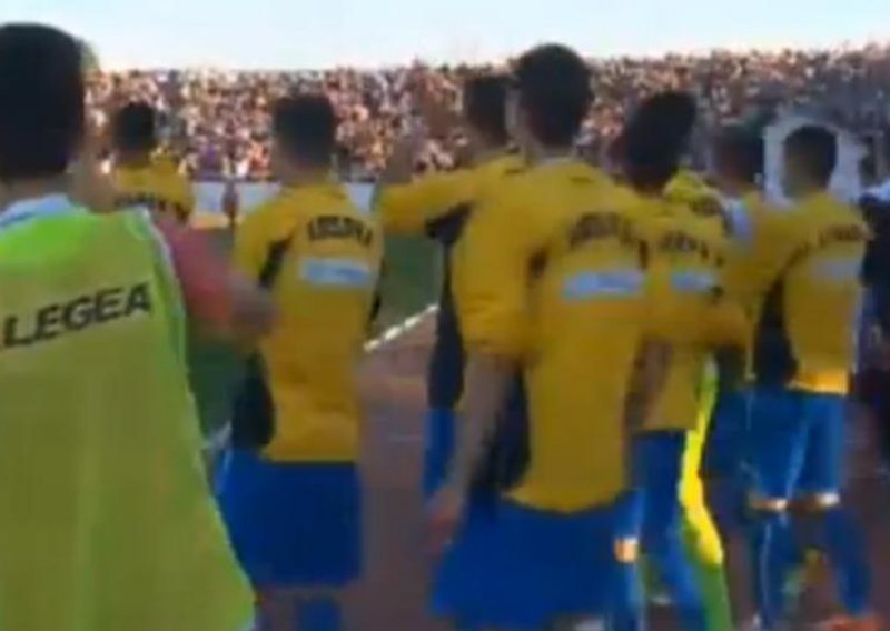 Težak poraz i prvi gol u povijesti Kosova