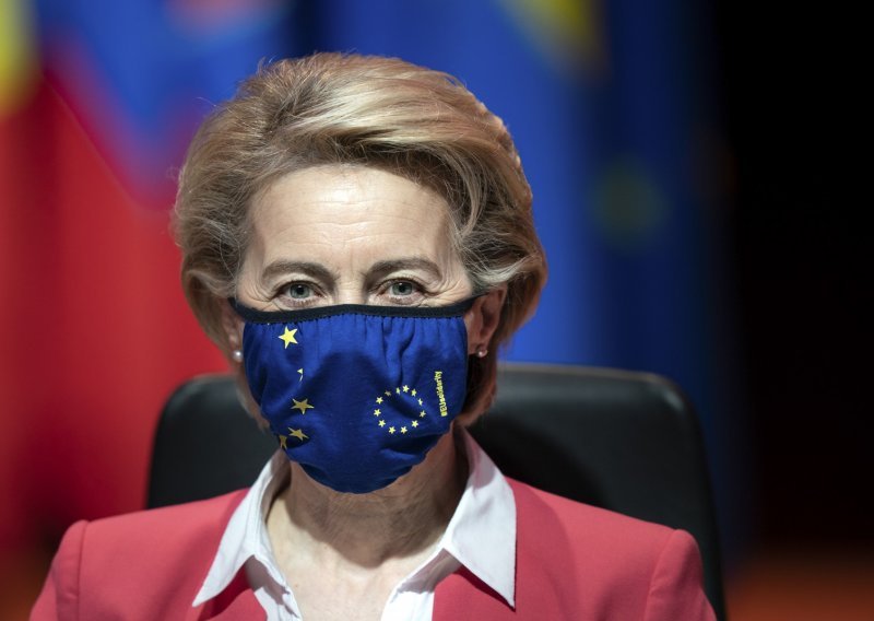 Sud EU-a poklopio Von der Leyen: Cjepivo protiv covida nabavljeno
netransparentno, doze uništene
