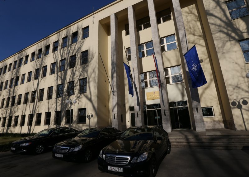 MORH žestoko reagirao na riječi Milanovićeva savjetnika: Iznio je niz netočnih teza