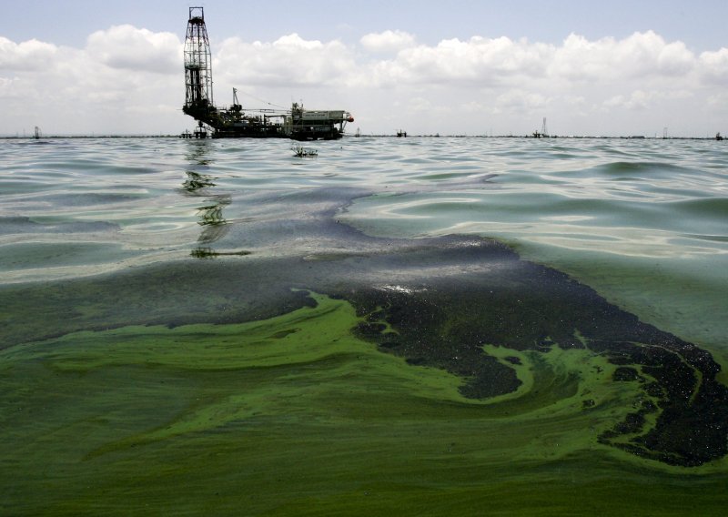 Naftovod u Sjevernom moru još curi