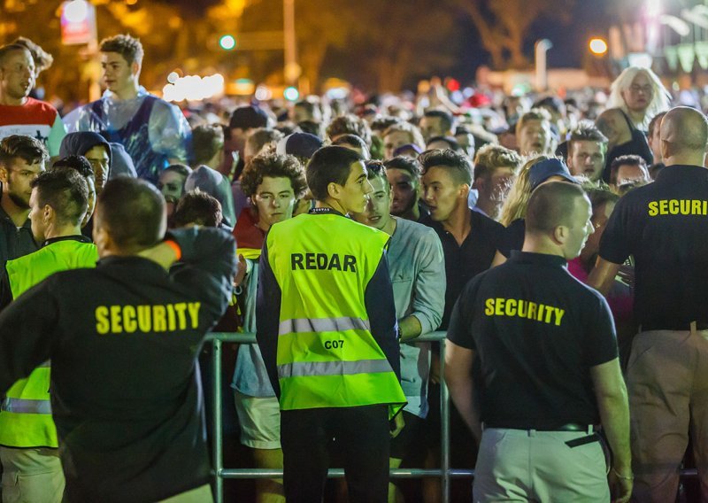 Mladi Šveđanin pronađen mrtav u omiškom kampu