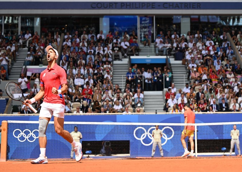 Čudesni Đoković osvojio olimpijsko zlato; u spektaklu pobijedio Alcaraza
